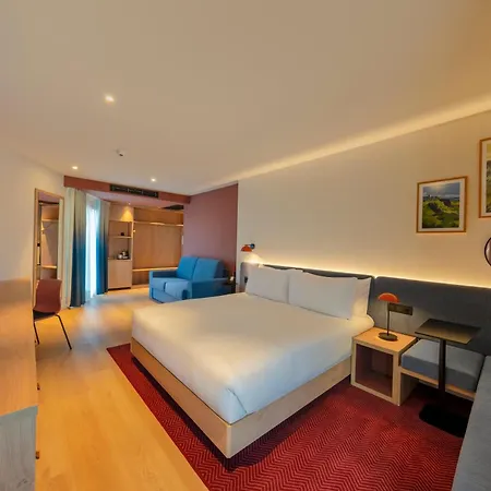 Hampton By Hilton Airport Otel Alicante