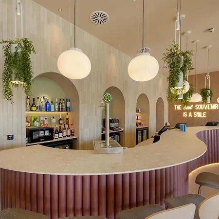 Hampton By Hilton Airport 3* Alicante
