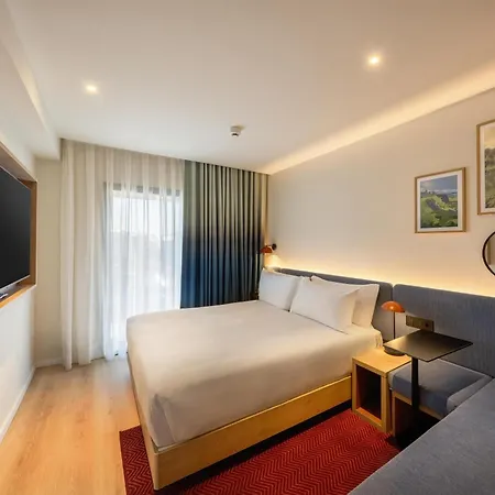 Hampton By Hilton Airport アリカンテ